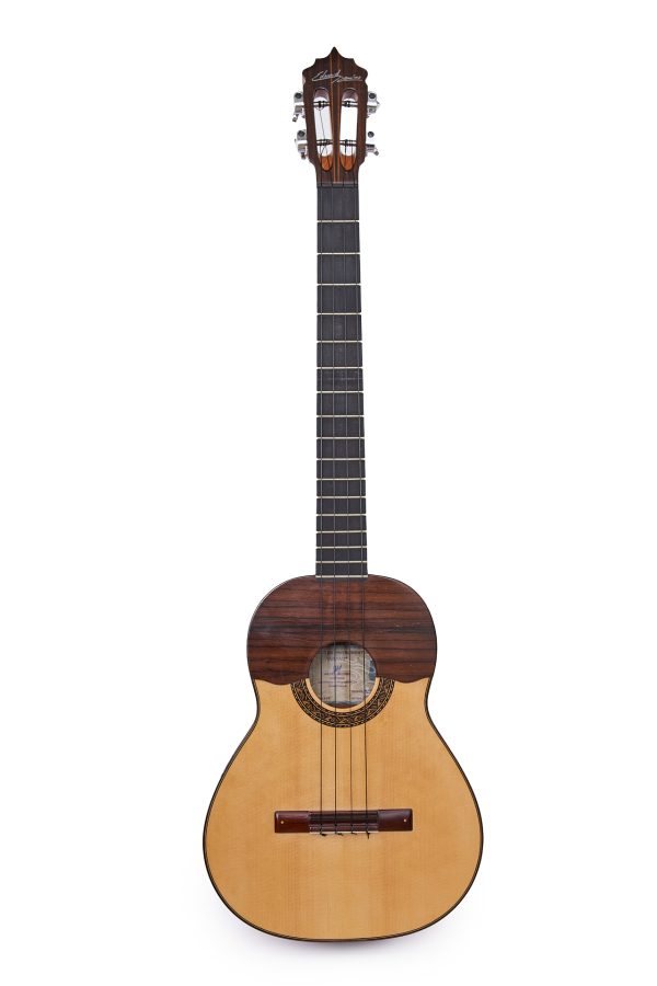 Cuatro de pino